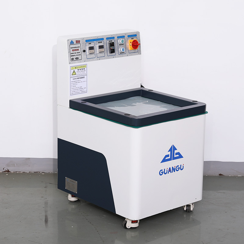 CairnsMAGNETIC POLISHING MACHINE GG8620